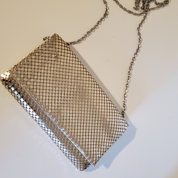 Jessica mcclintock mini gold purse w chain link handle - Picture 2 of 6